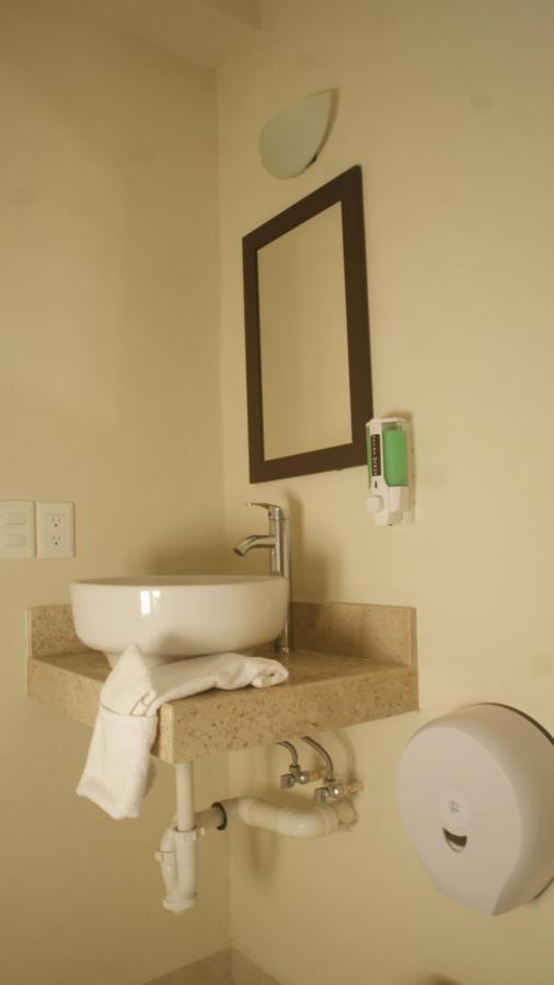 פוארטו מורלוס Hotel Muchin מראה חיצוני תמונה